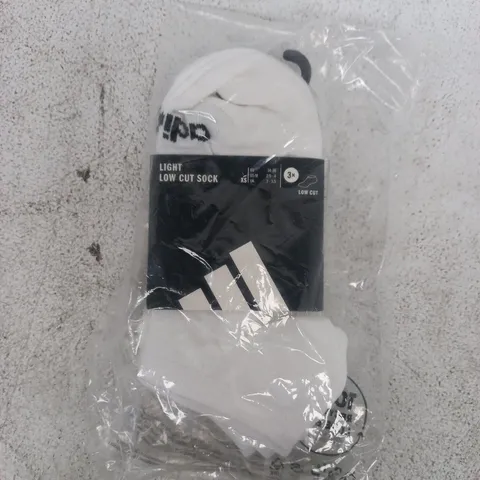 BAGGED ADIDAS LIGHT LOW CUT SOCKS (3-PACK) IN WHITE SIZE 2-3.5