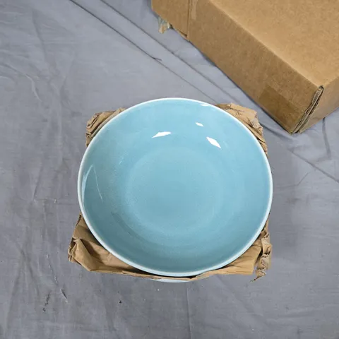 set of four dinnerbowls