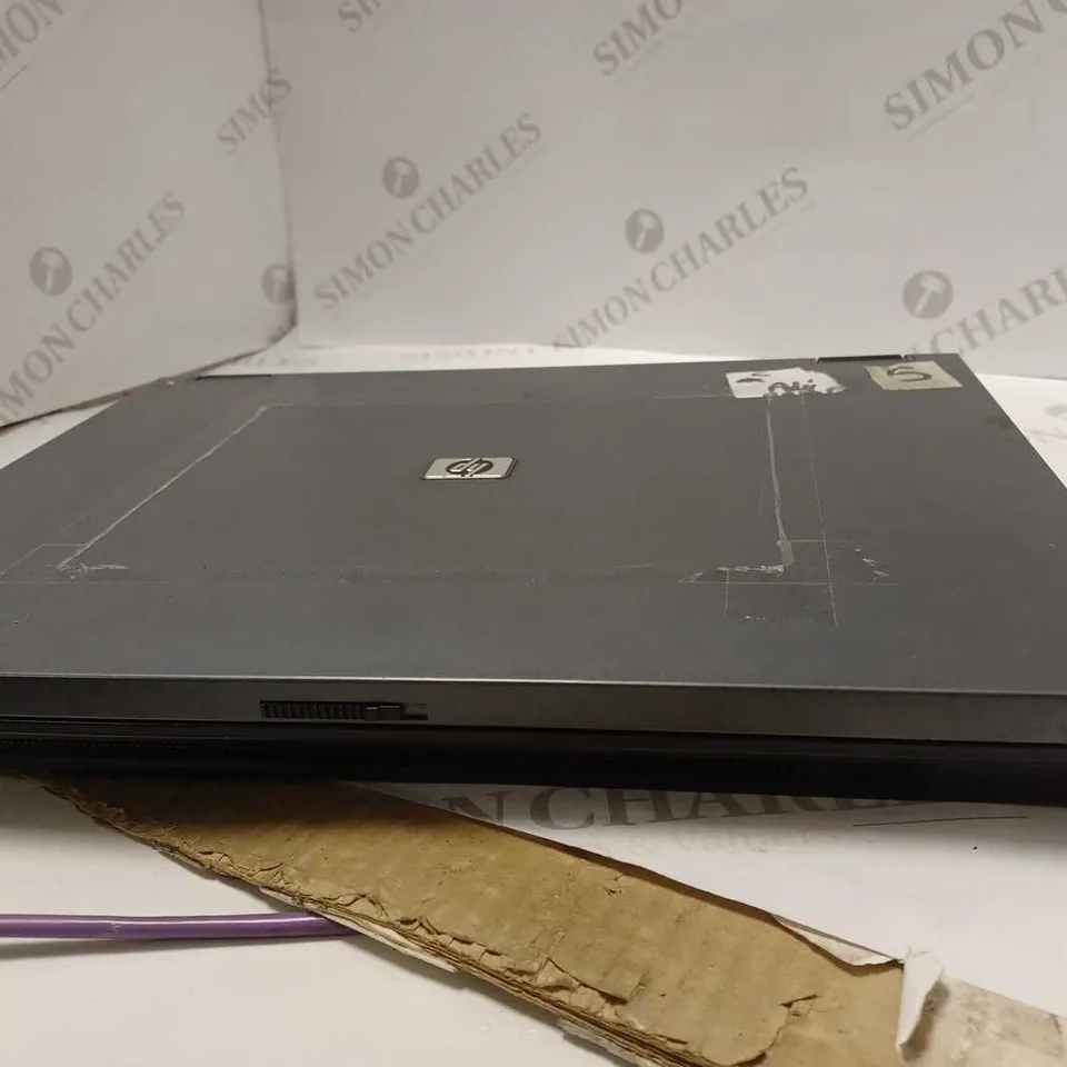 HP COMAQ 6715B