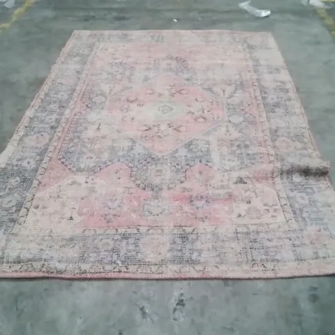 QUALITY DESIGNER AREA RUG - APPROXIMATELY 235X160CM