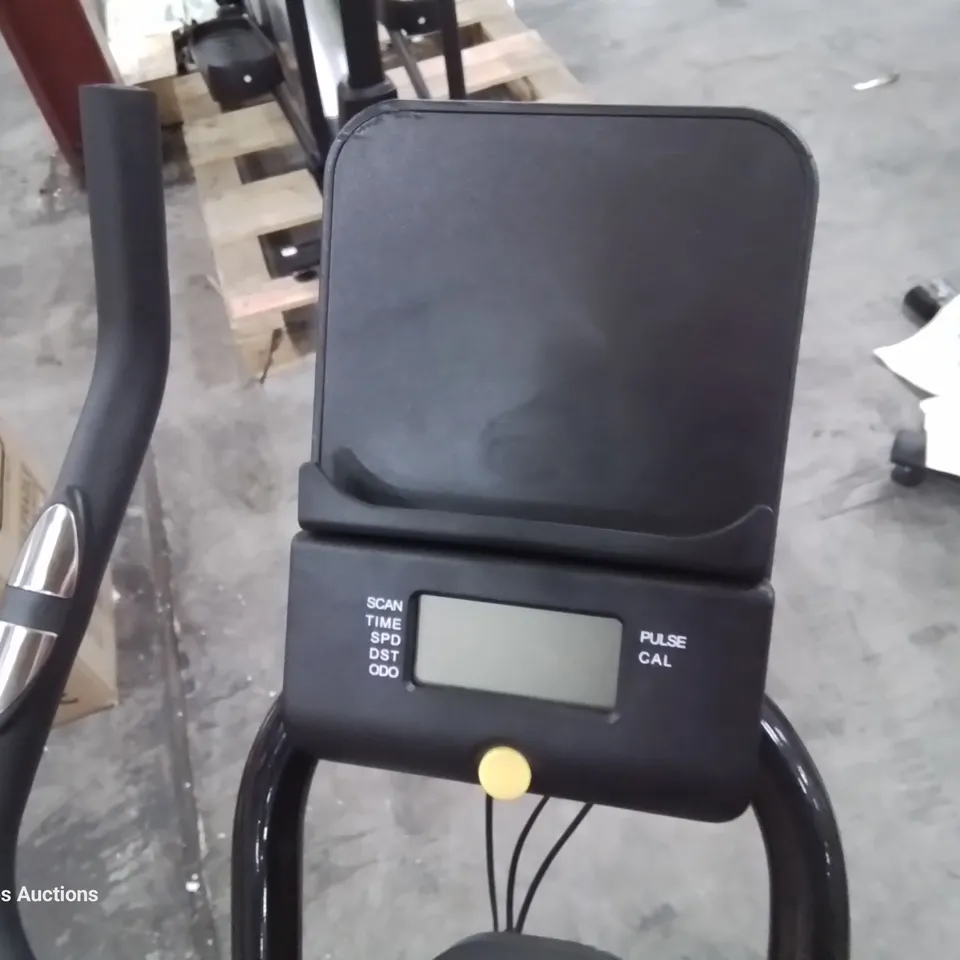 LONSDALE SPIN BIKE Model XJJ 9.5
