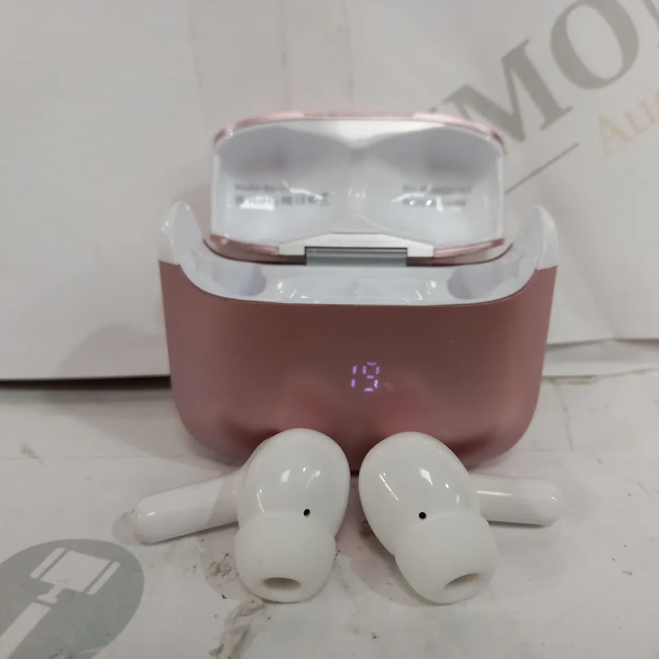 ORDTOP I13 TRUE WIRELESS EARBUDS IN METALLIC PINK
