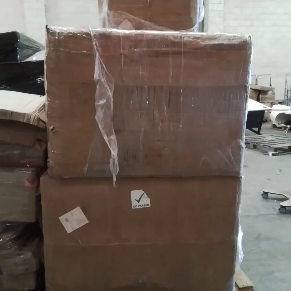 PALLET OF INCOMPLETE CARINA DINING TABLE WITH 4 CHAIRS 