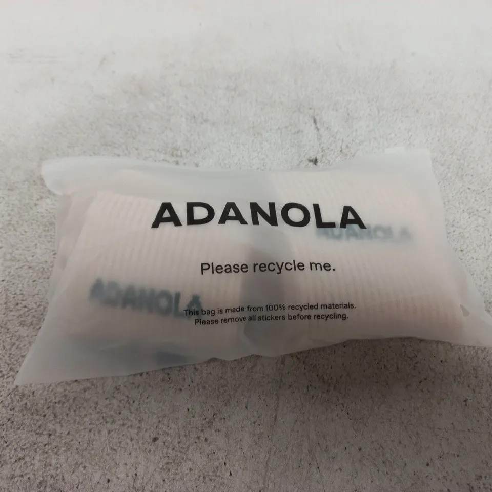 ADANOLA SOCKS - X2