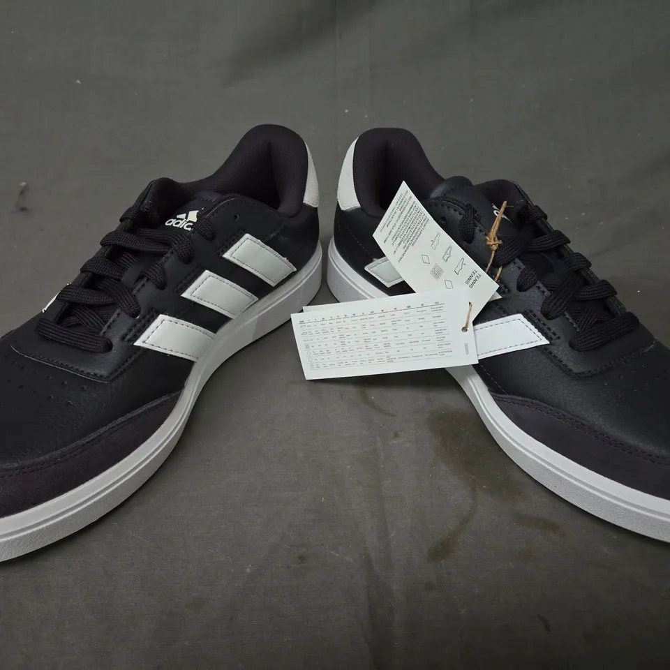 BOXED PAIR OF ADIDAS COURTBLOCK SHOES IN DARK PURPLE/WHITE UK SIZE 10