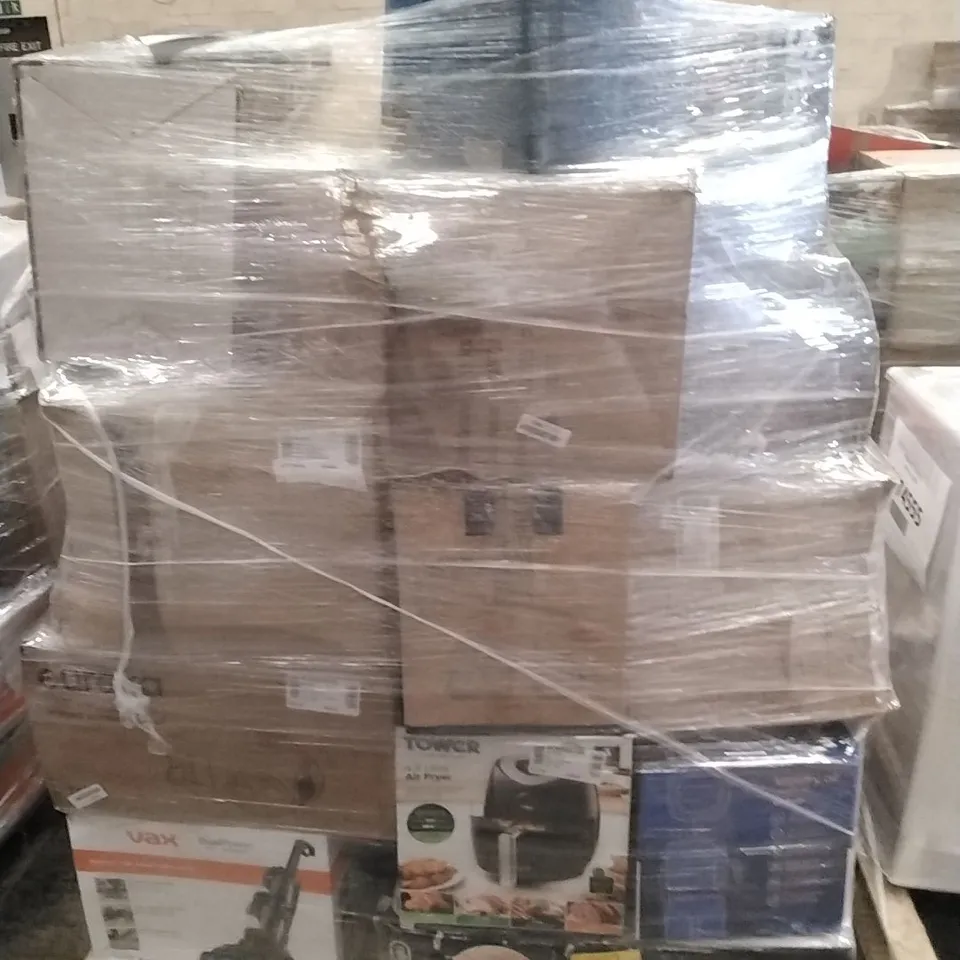 PALLET OF APPROXIMATELY 28 UNPROCESSED RAW RETURN HOUSEHOLD AND ELECTRICAL GOODS TO INCLUDE;