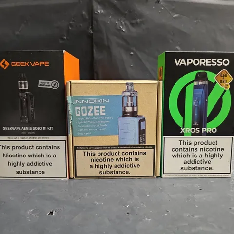 BOX OF APPROXIMATELY 15 ASSORTED E-CIGARETTE AND VAPING PRODUCTS TO INCLUDE VAPORESSO, INNOKIN, ETC - COLLECTION ONLY