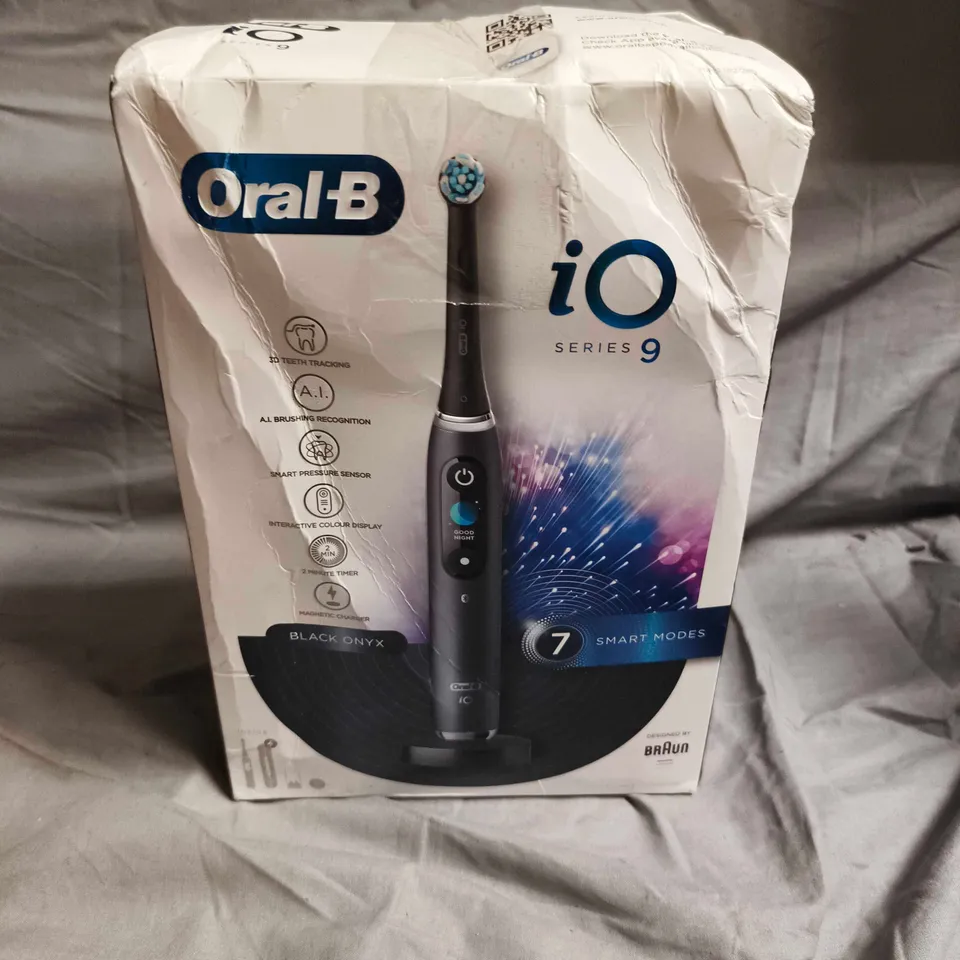 ORAL-B IO SERIES 9 ELECTRIC TOOTHBRUSH – BLACK ONYX (BOXED)