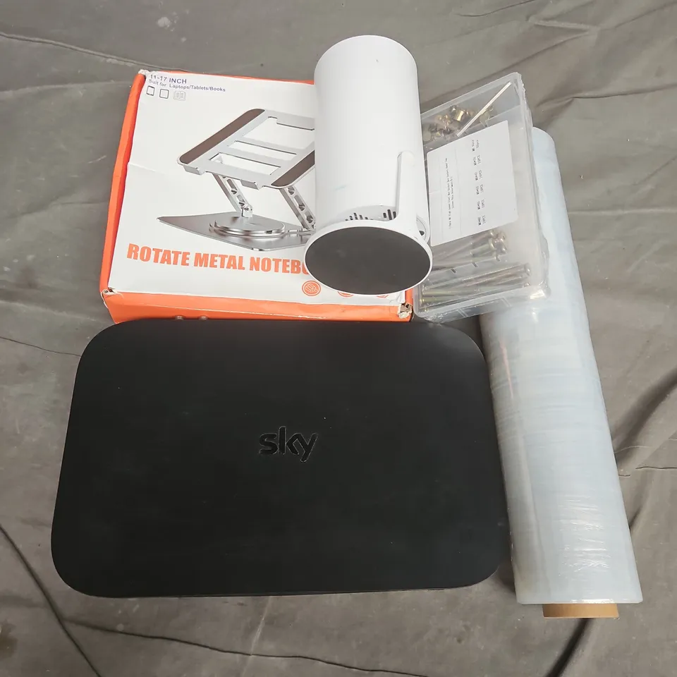 APPROXIMATELY 15 ASSORTED HOUSEHOLD PRODUCTS TO INCLUDE HY300 PROJECTOR, PALLET WRAP, ROTATE METAL NOTEBOOK STAND, ETC - COLLECTION ONLY