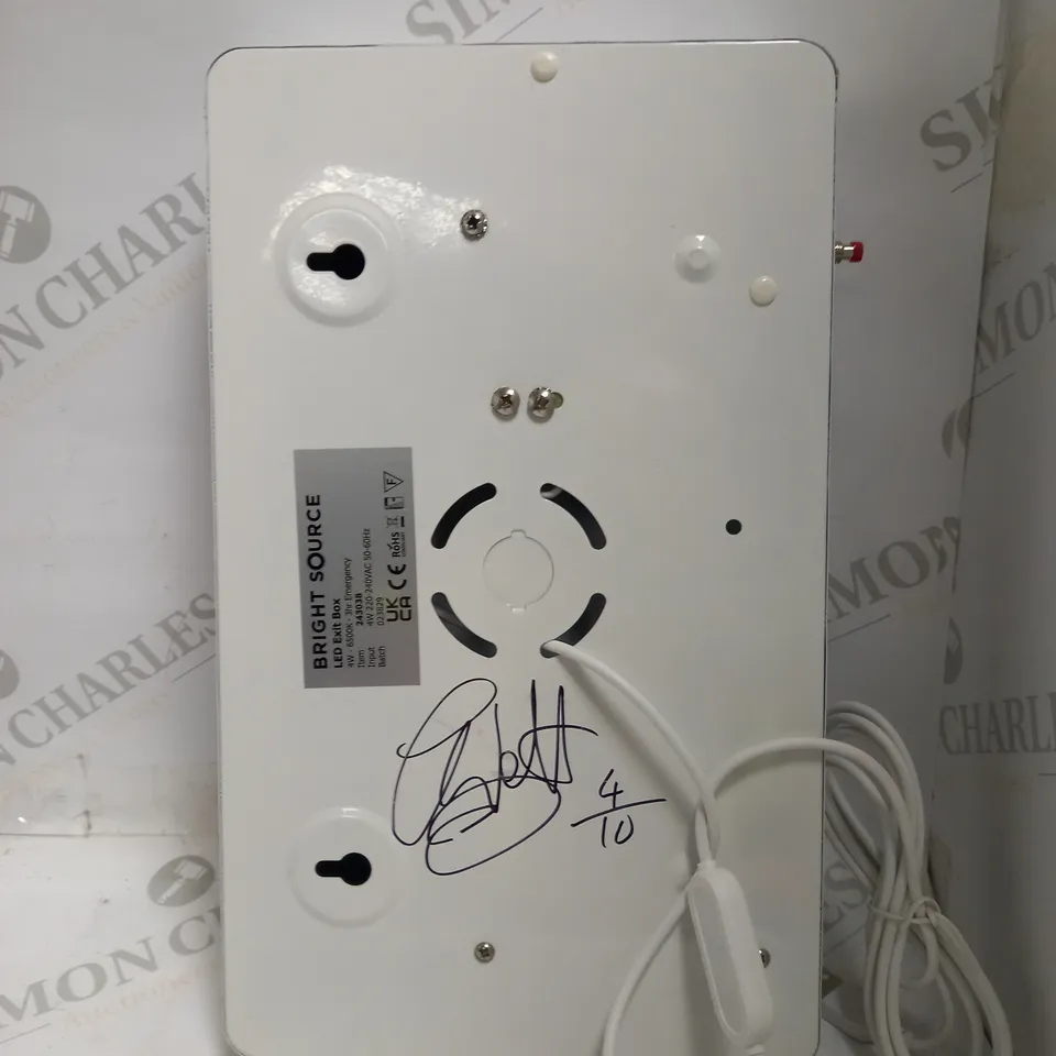 NOVELTY LED LIGHT BOX WITH PERSONALISED REAR SIGNATURE