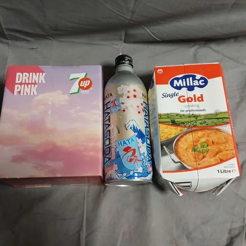 APPROXIMATELY 4 ASSORTED FOOD ITEMS TO INCLUDE - 7UP, HATASODA AND MILLAC CREAN