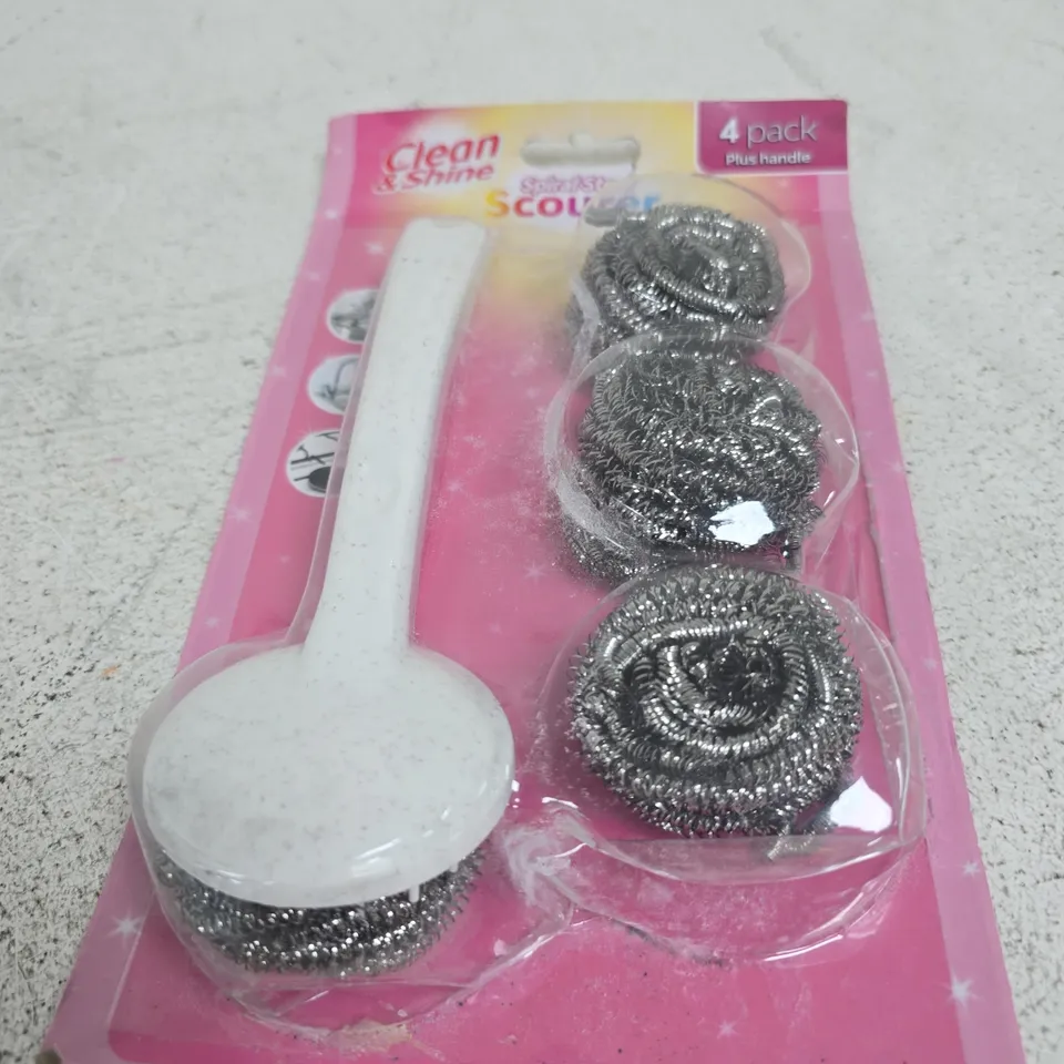 APPROXIMATELY 20 ASSORTED HOUSEHOLD ITEMS INCLUDING MY TAG TRACKER AND SPIRAL STEEL SCOURER