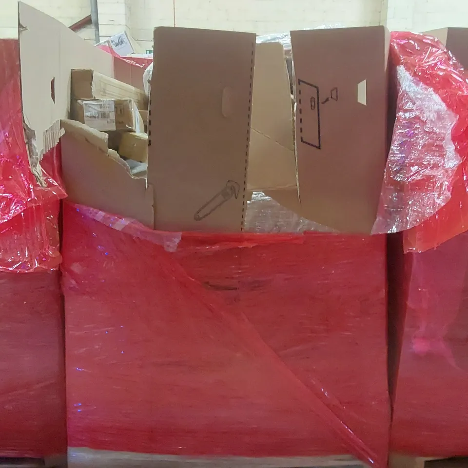 PALLET OF ASSORTED HOUSEHOLD GOODS AND PRODUCTS TO INCLUDE: RUGS, RETRACTABLE BABY GATE, ELECTRIC FRYER ECT