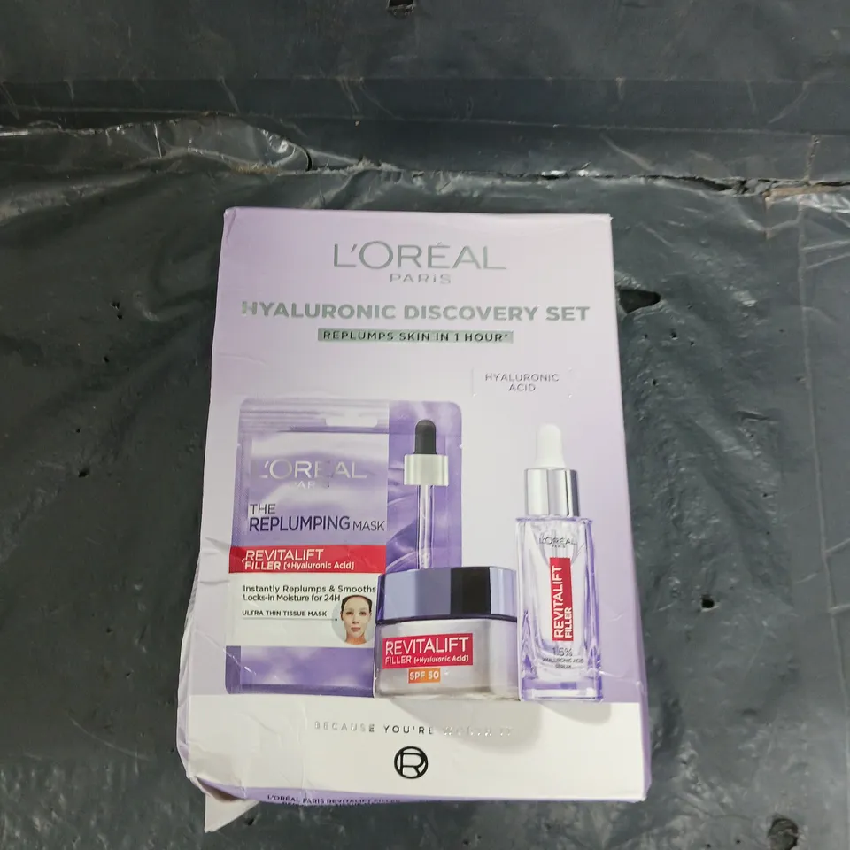 L'OREAL PARIS HYALURONIC DISCOVERY GIFT SET WITH PURE HYALURONIC ACID