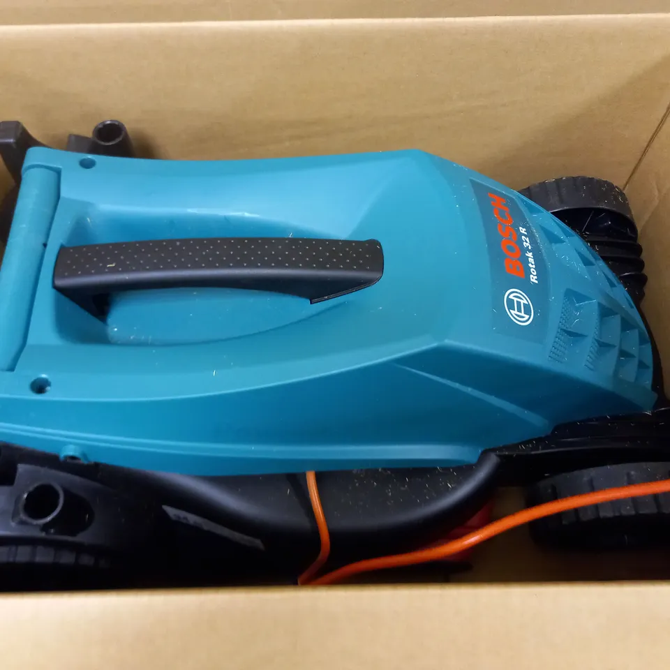 BOSCH ROTAK 32R LAWNMOWER 