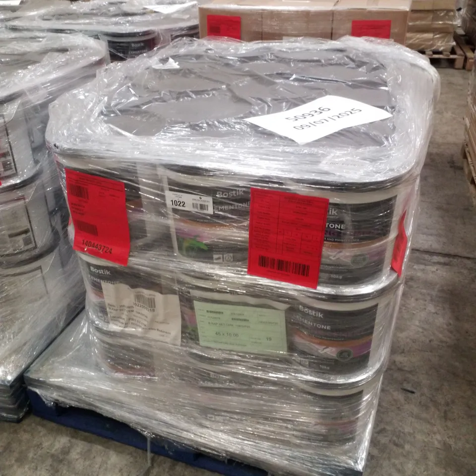 PALLET CONTAINING APPROXIMATELY 45 BUCKETS OF BOSTIK CEMENTONE RAPID SETTING WATERPROOF CEMENT 10KG