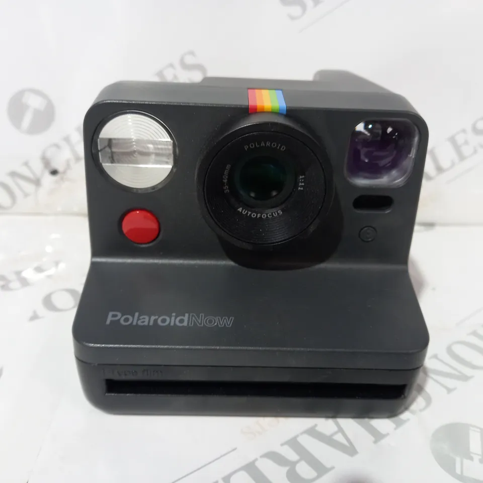 BOXED POLAROID NOW AUTOFOCUS I-TYPE INSTANT CAMERA