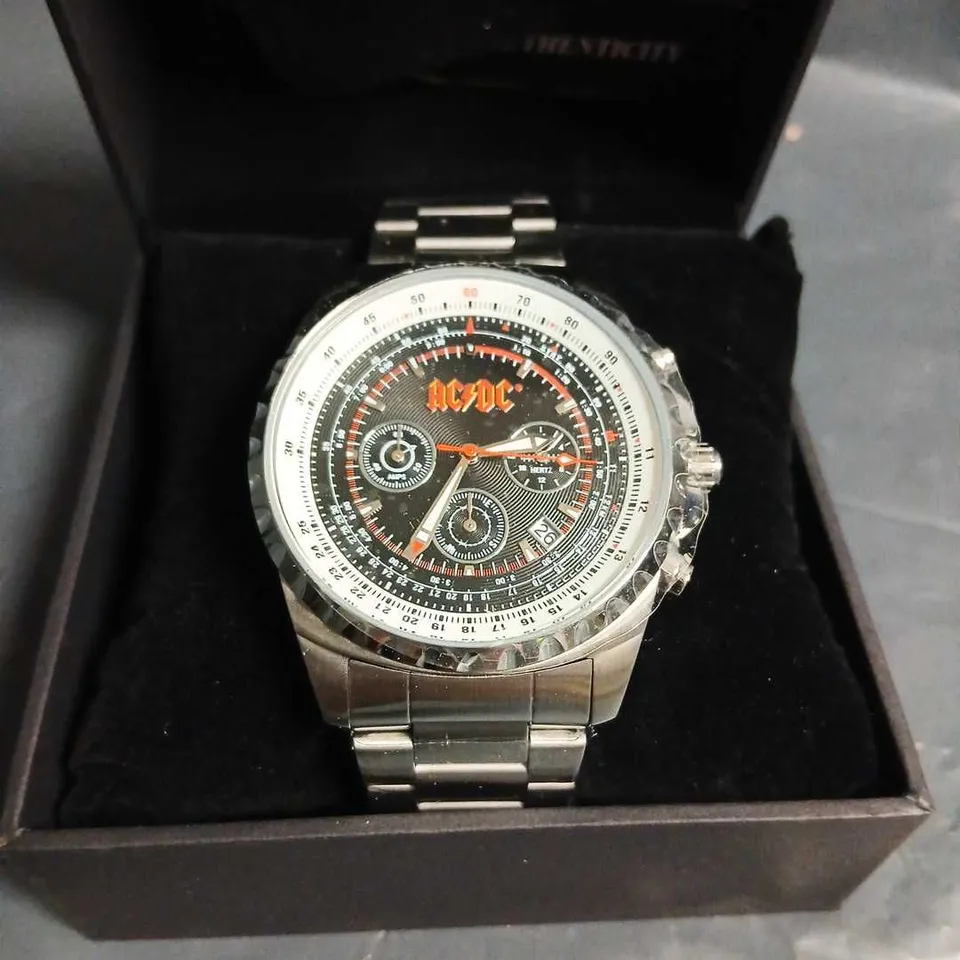 AC/DC WRISTWATCH – STAINLESS STEEL BRACELET, BOXED