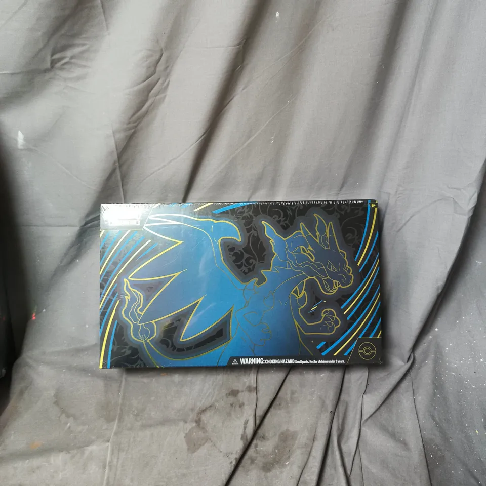 POKÉMON MEGA CHARIZARD EX ULTRA PREMIUM COLLECTION