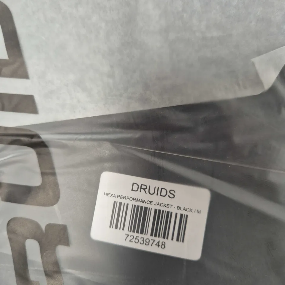 DRUIDS HEXA PERFORMANCE JACKET - BLACK - UK MEDIUM (M)