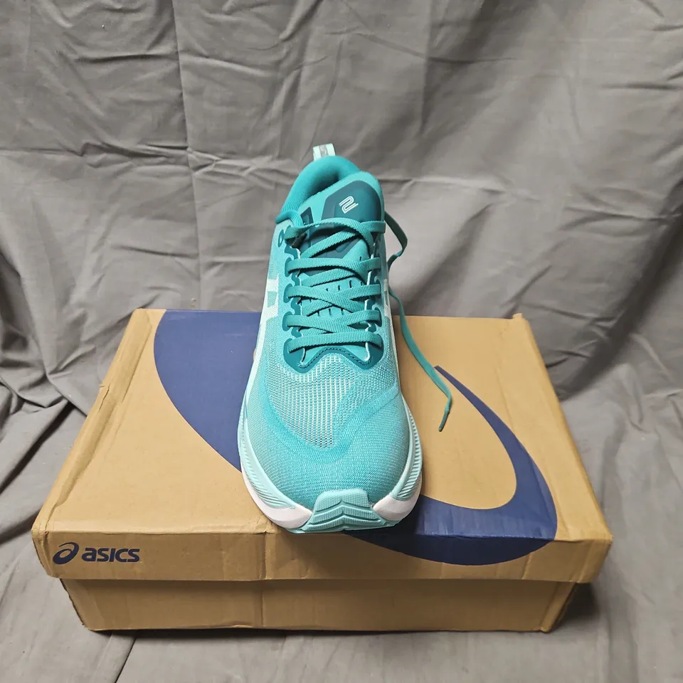 BOXED ASICS SUPERBLAST 2 RUNNING SHOES – WAVE TEAL/ILLUMINATE MINT, BOXED (UK 8 MEN / US 9)