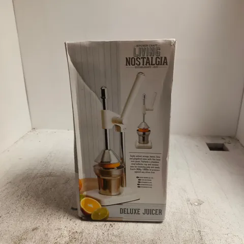 KITCHEN CRAFT LIVING NOSTALGIA DELUXE JUICER (BOXED)