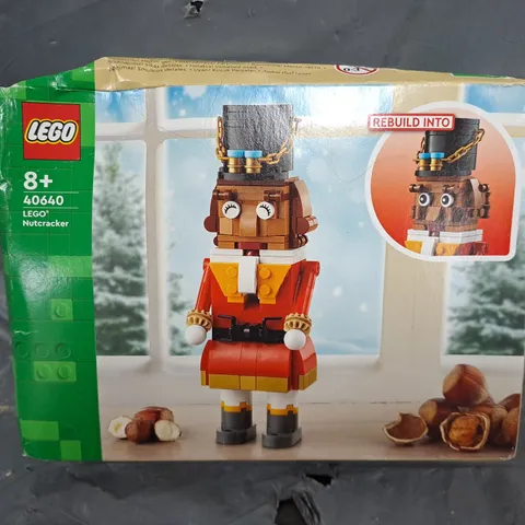 BOXED LEGO NUTCRACKER - 40640