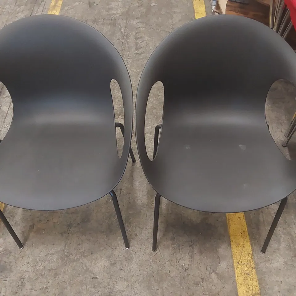 SET OF 3x PLASTIC TUB CHAIRS