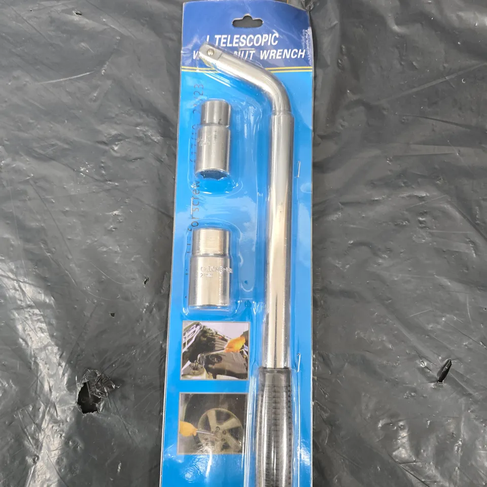 TELESCOPIC WHEEL NUT WRENCH 