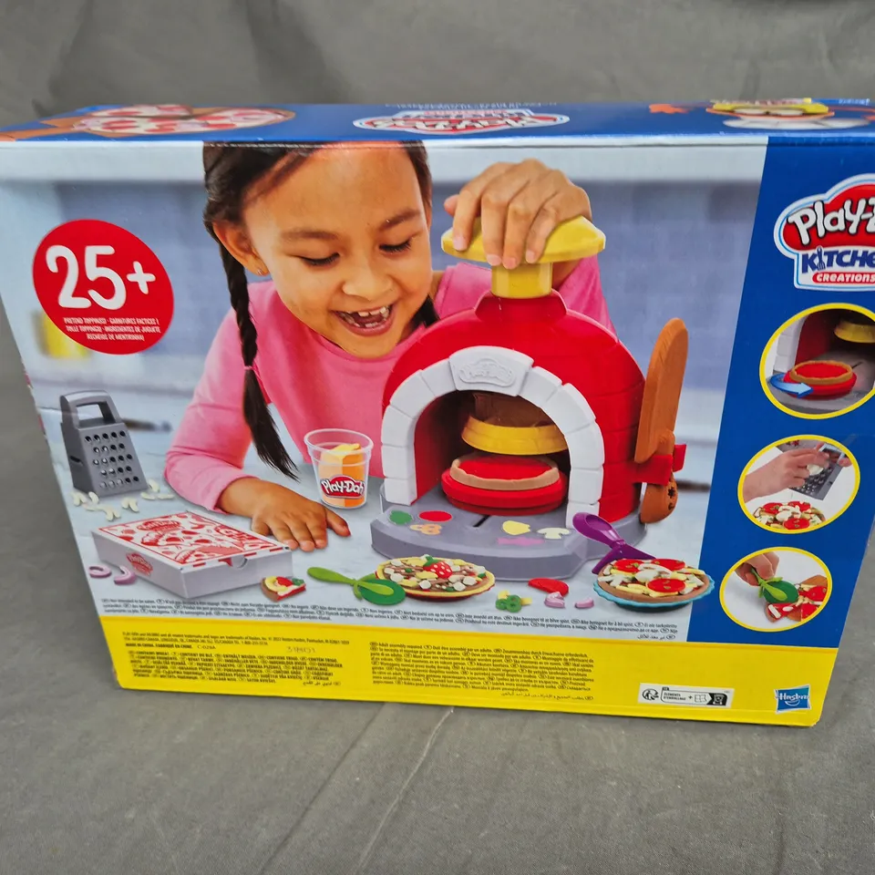 BOXED PLAY-DOH KITCHEN CREATIONS PIZZA OVEN PLAYSET