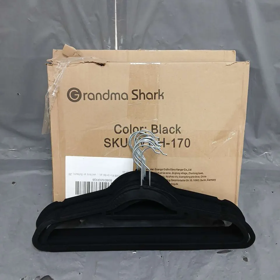 BOXED GRANDMA SHARK APPROX. 40 BLACK VELVET HANGERS