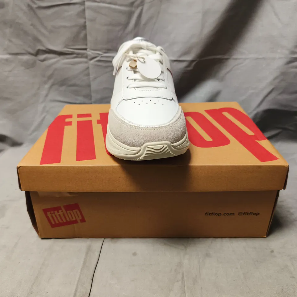 BOXED PAIR OF FITFLOP F-MODE FLATFORM SNEAKERS IN WHITE/SILVER SIZE UK 5