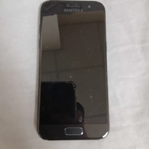 SAMSUNG GALAXY A3 (2017) – BLACK – 16GB