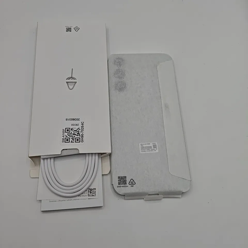 BOXED SAMSUNG GALAXY A16 4/128GB IN LIGHT GREEN - SM-A165F