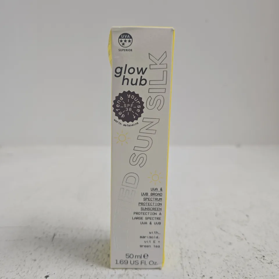 GLOW HUB TINTED SUNK SILK SUNSCREEN SPF 30, 50ML