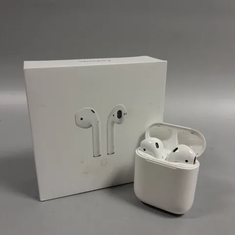 BOXED APPLE AIRPODS WIRELESS EARPHONES 