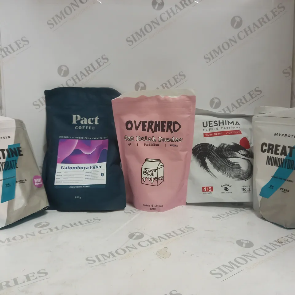 BOX OF APPROX 10 ASSORTED FOOD ITEMS TO INCLUDE - OVERHERD OAT DRINK POWDER - PACK COFFEE GATOMBOYA FILTER - MY PROTEIN CREATINE MONOHYDRATE ECT