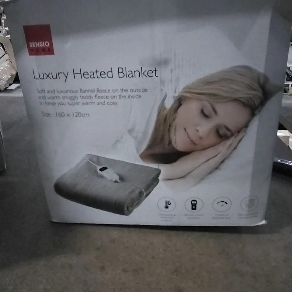 BOXED SENSIO HOME LUXURY HEATED BLANKET 