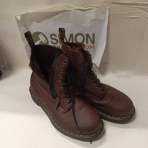 DR MARTENS ANKLE LEATHER BOOTS SIZE EU39 UK6