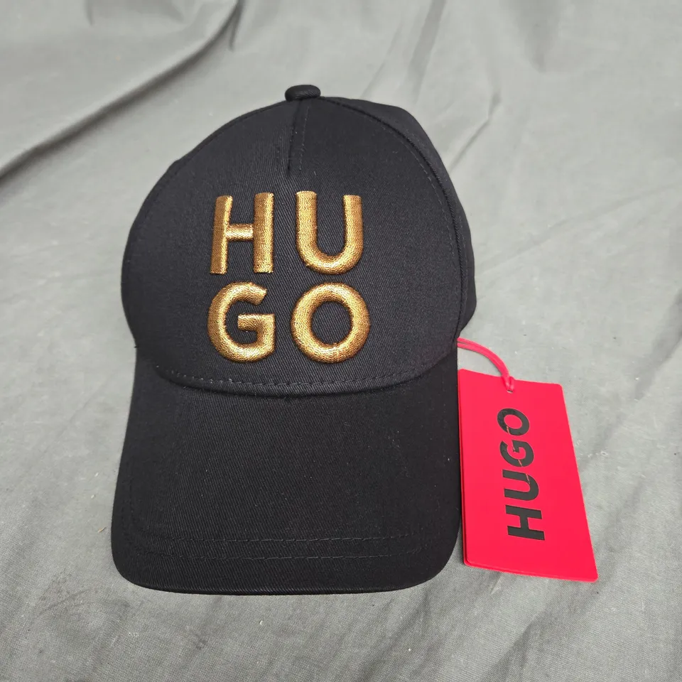 HUGO MENS JUDE CAP IN BLACK ADJUSTABLE