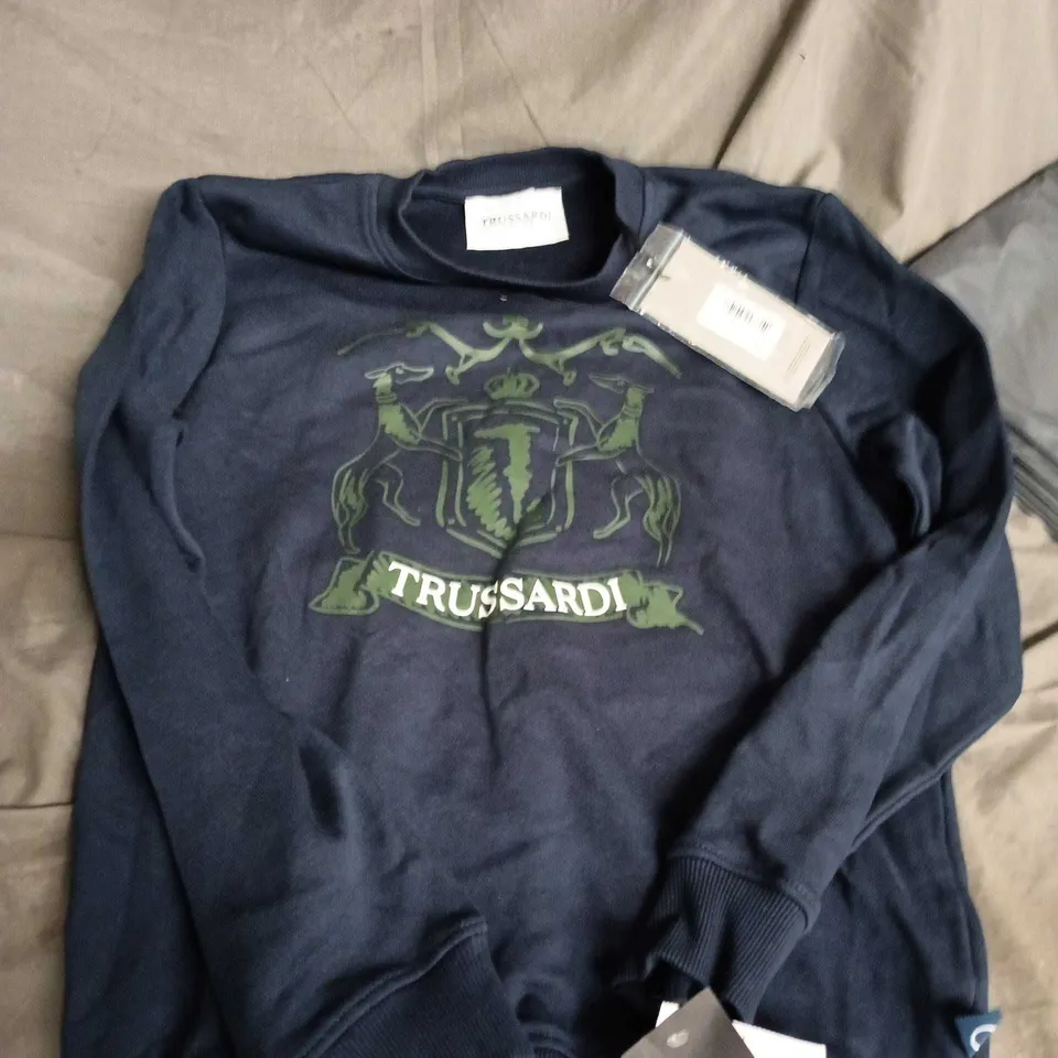 TRUSSARDI NAVY BLUE CREST GRAPHIC SWEATSHIRT SIZE 14 JUNIOR