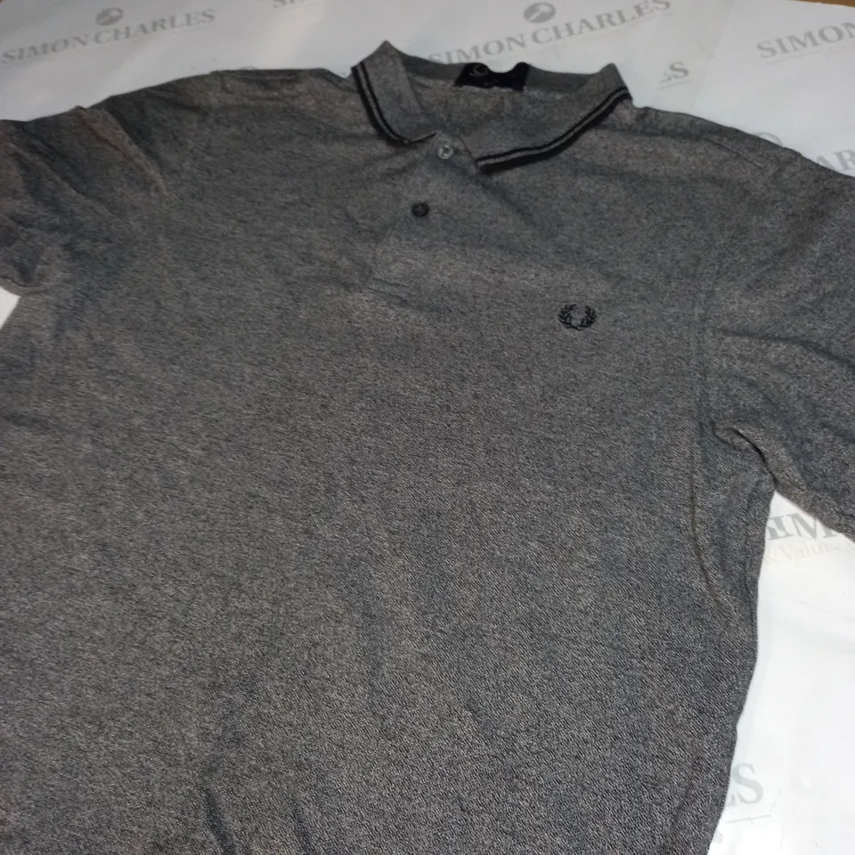 FRED PERRY POLO SHIRT SIZE L