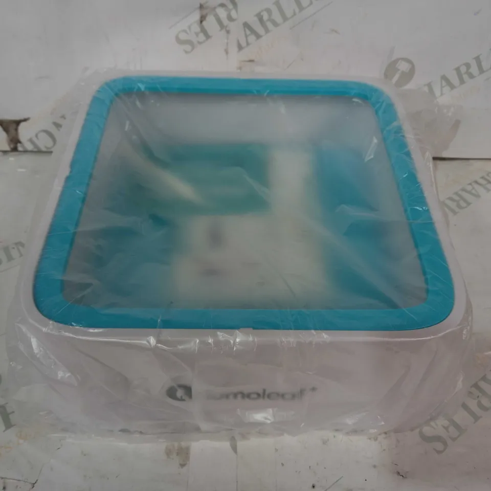 LUMOLEAF SPLASH-FREE PET WATER BOWL