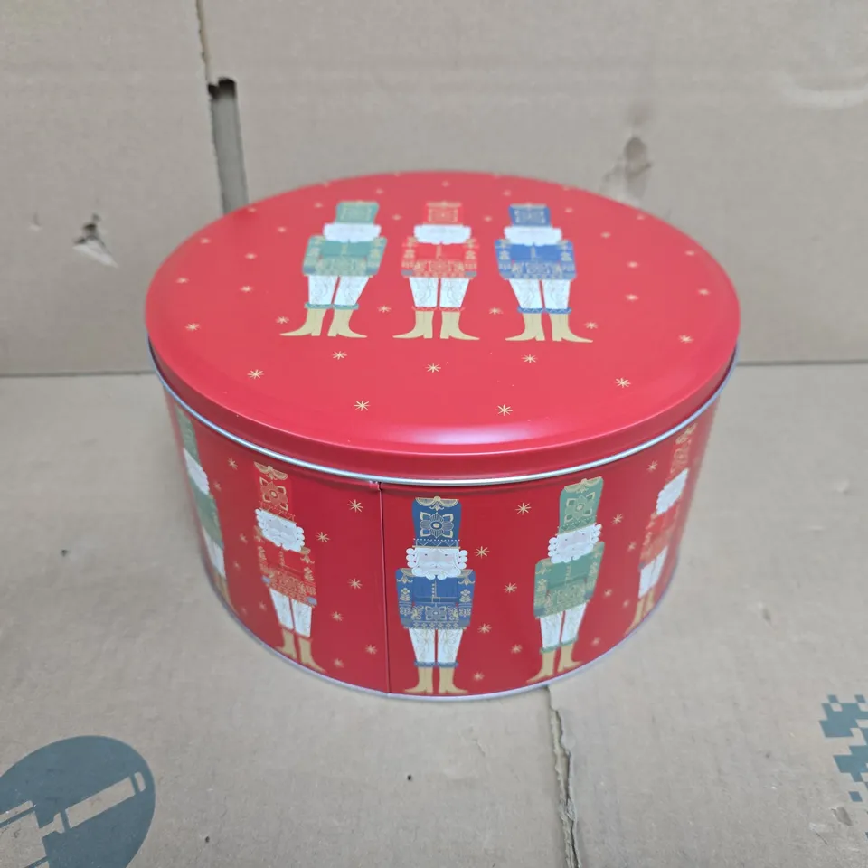 GISELA GRAHAM NUTCRACKER CHRISTMAS CAKE TIN