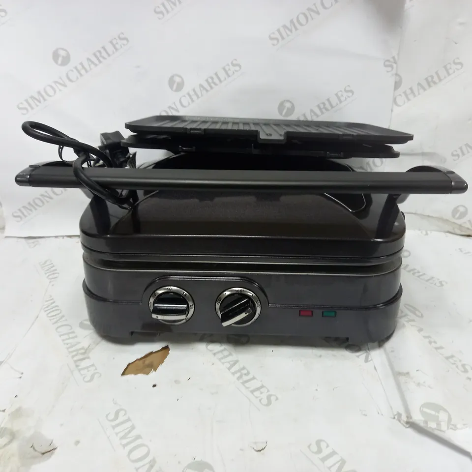 CUISINART GRIDDLE AND GRILL 