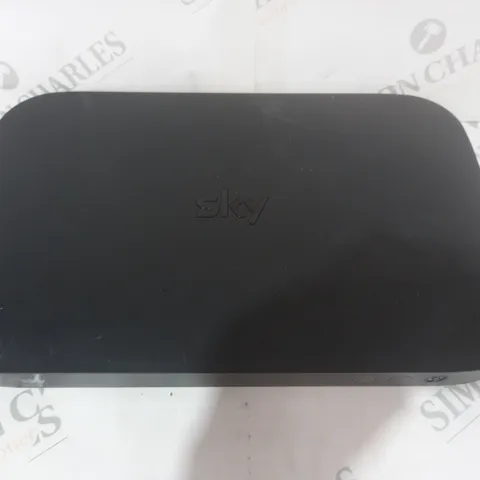 SKY Q BOX ES340A-D8