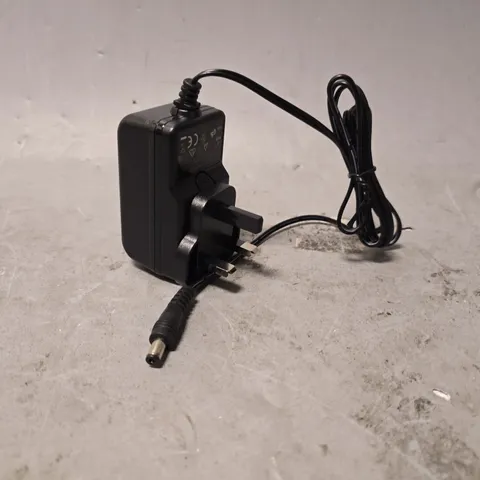 BOX OF APPROXIMATELY 100 SWITCHING ADAPTOR FJ-SW1202000N