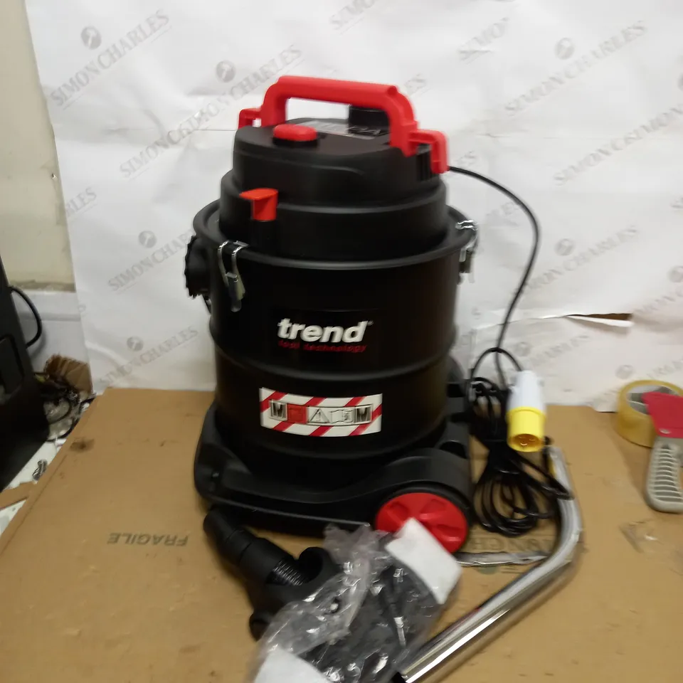TREND T32 CLASS M VACUUM CLEANER