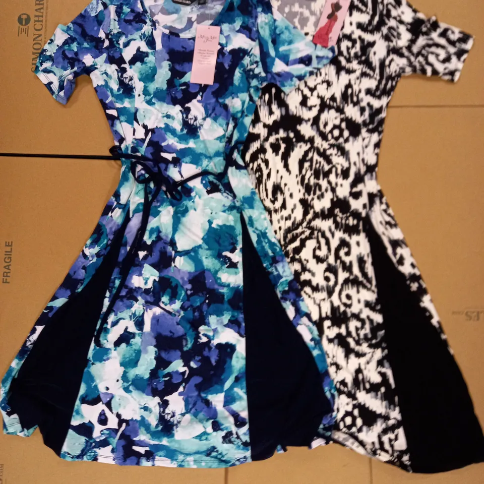 LOT OF 10 BRAND NEW NINA LEONARD PATTERNED DRESSES SIZE S
