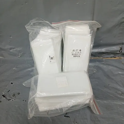 APPROXIMATELY 200 ASSORTED SMARTPHONE REPLACEMENT SCREENS